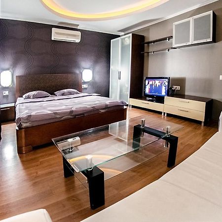 Hotrent City Kiev Bagian luar foto