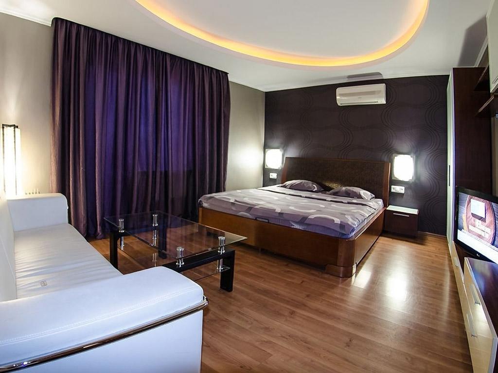 Hotrent City Kiev Bagian luar foto