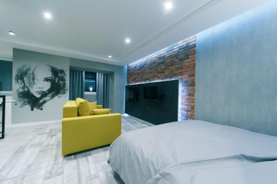 Hotrent City Kiev Bagian luar foto