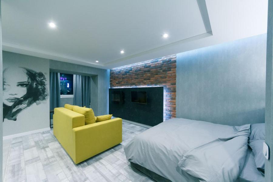 Hotrent City Kiev Bagian luar foto